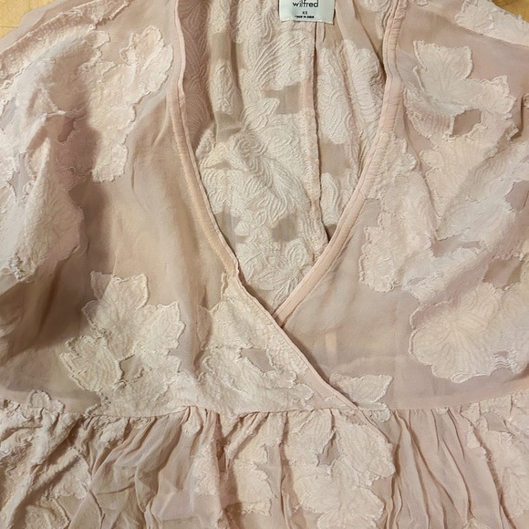 *SOLD*  Wilfred sheer peplum blouse - Picture 3 of 5